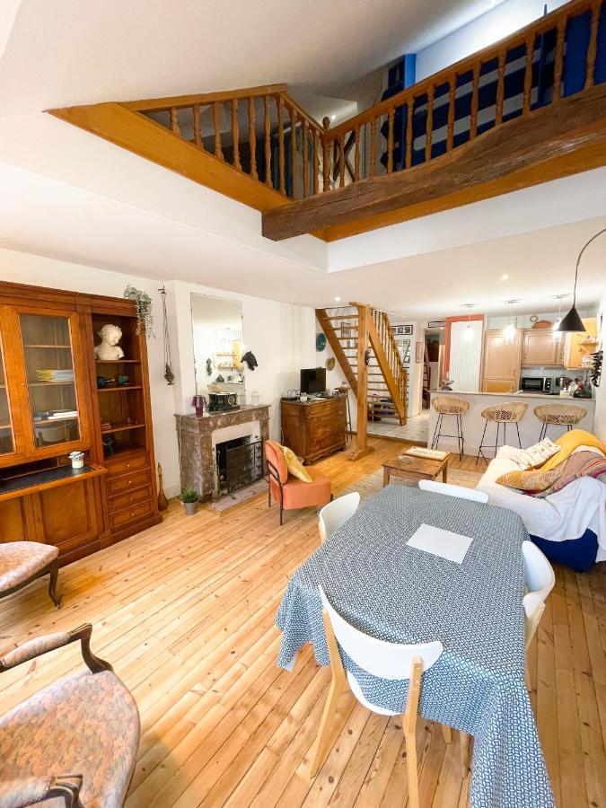 Le Pommeraye : Duplex Hyper Centre Apartment Nantes